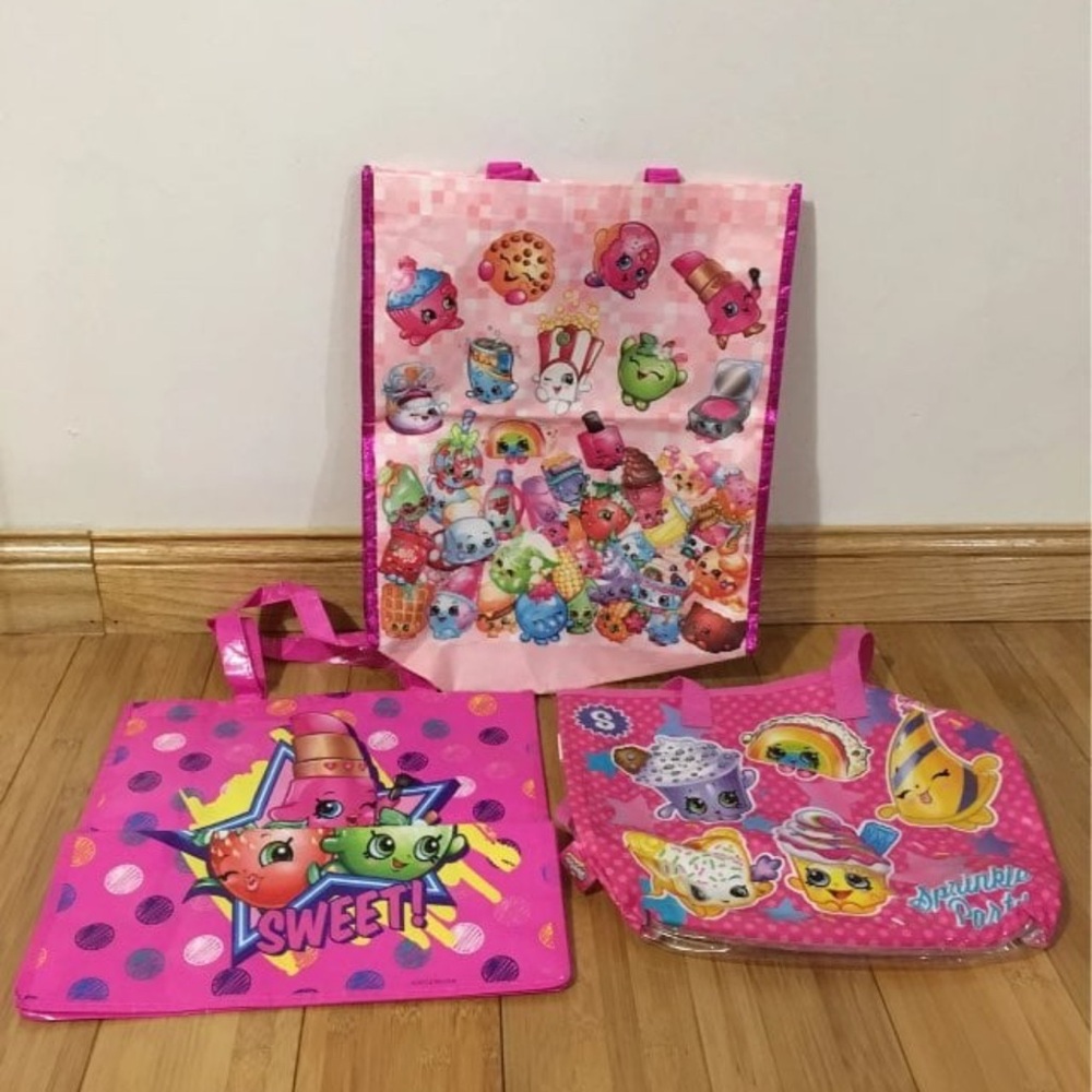 Shopkins Pink and Purple Doll Accessories Set